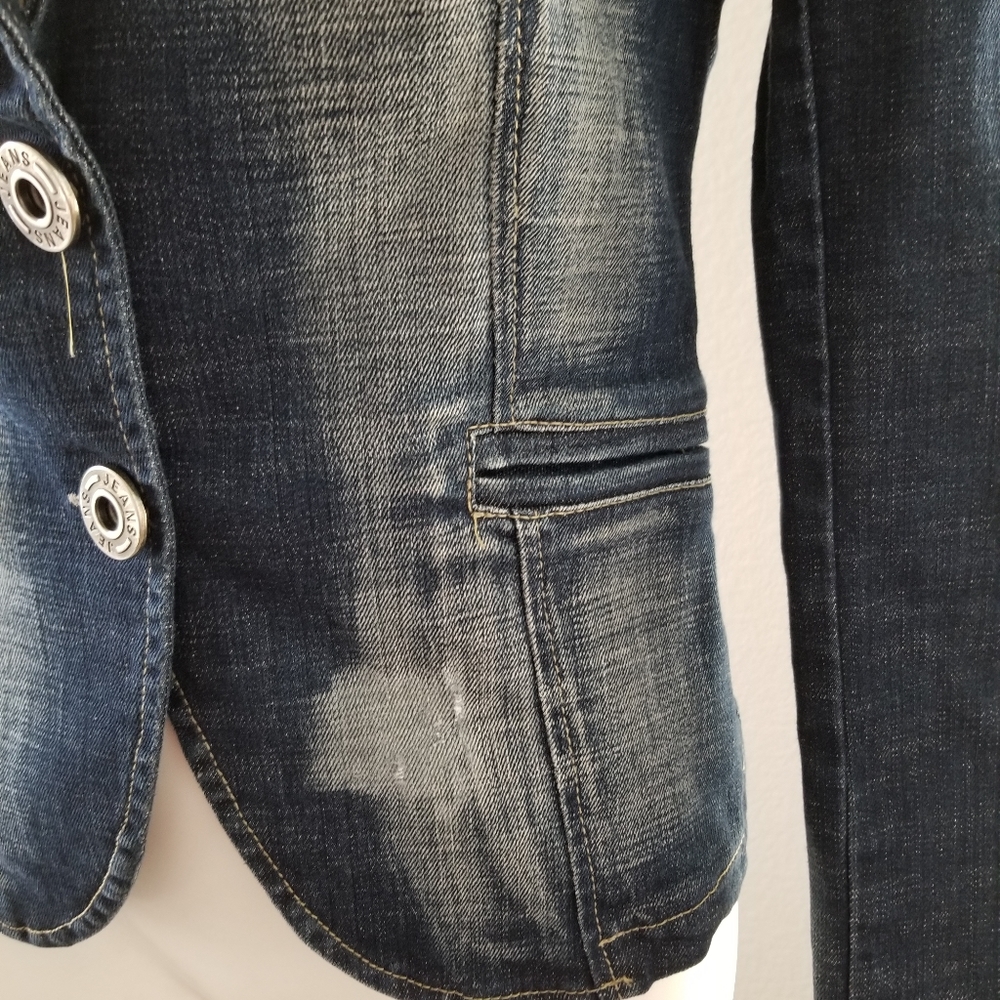 Jean Jacket - Picture 7 of 10